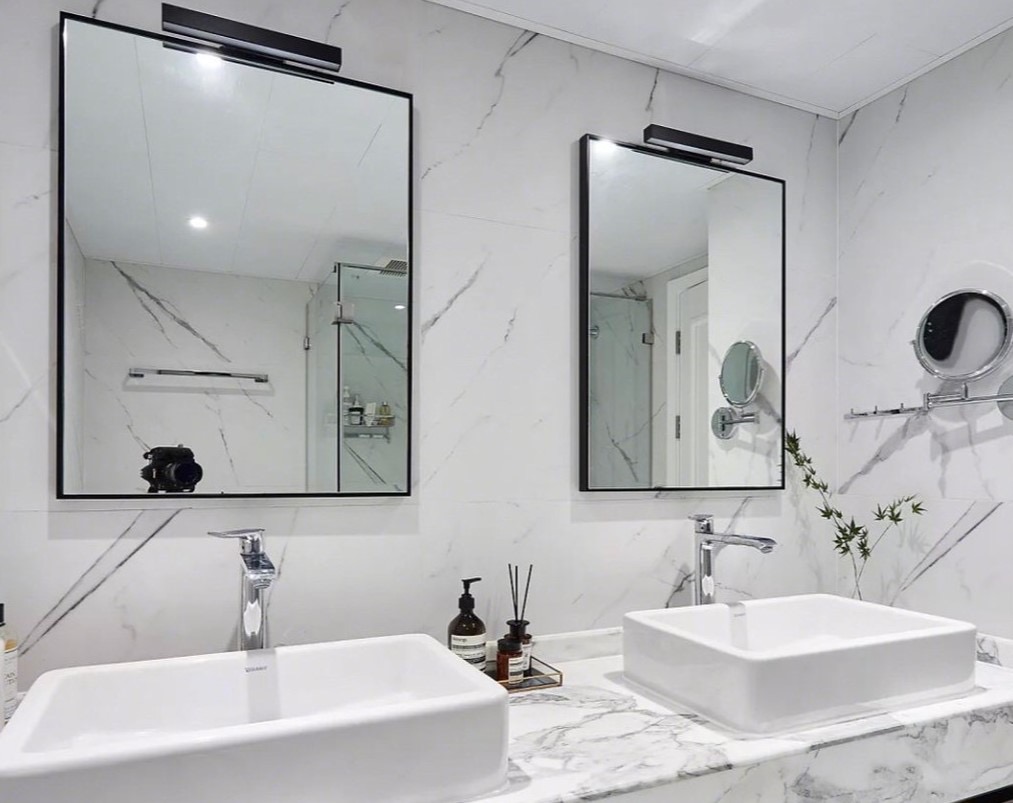 Скляна полиця